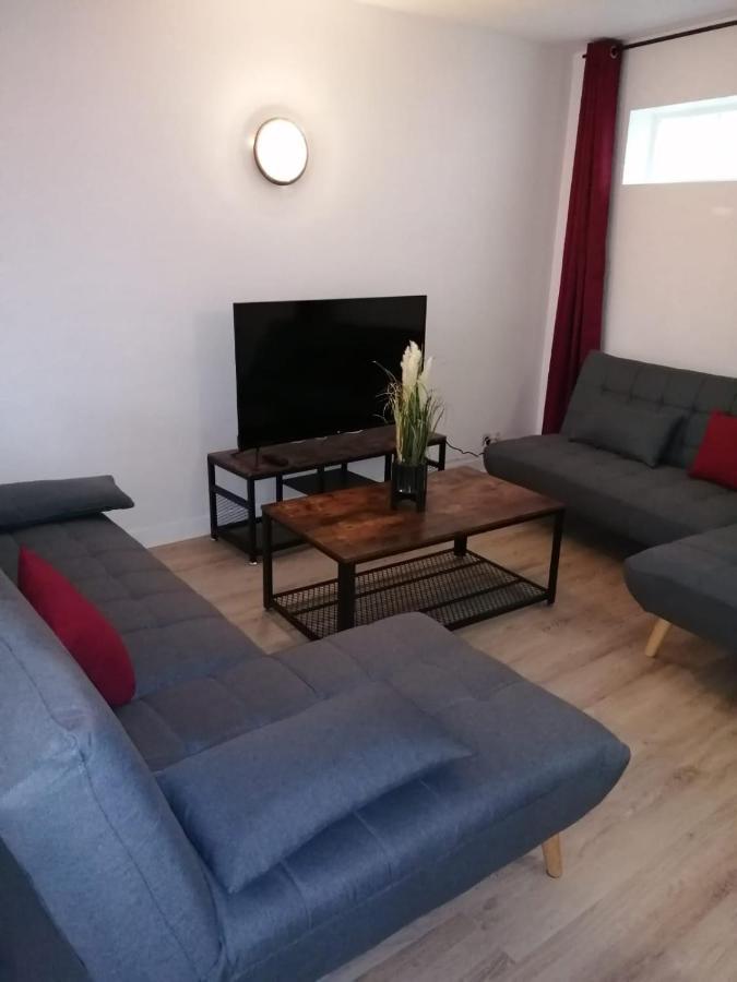 Appatement T3 Meuble A Neuf Apartment Poitiers Exterior photo